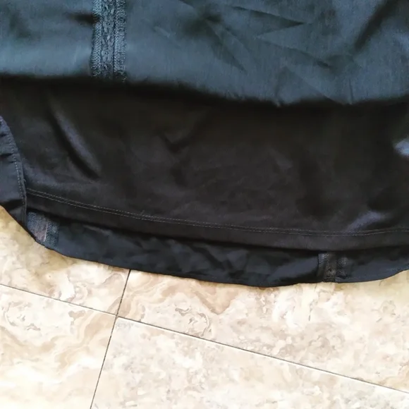 American Eagle Outfitters Black Crochet Lace Back sleeveless mini dress, size 00 - Picture 5 of 8